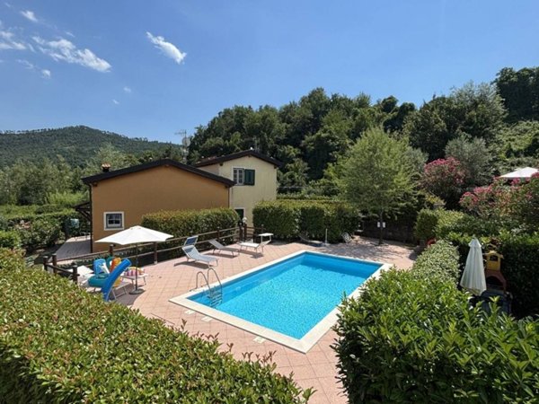 appartamento in vendita a Borghetto di Vara in zona Pogliasca