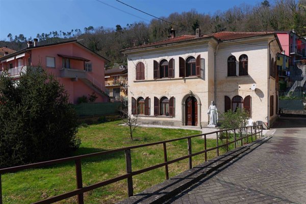 casa indipendente in vendita a Borghetto di Vara in zona Ripalta