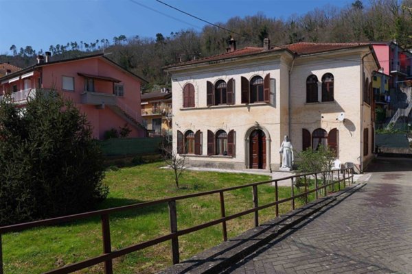 casa indipendente in vendita a Borghetto di Vara in zona Ripalta