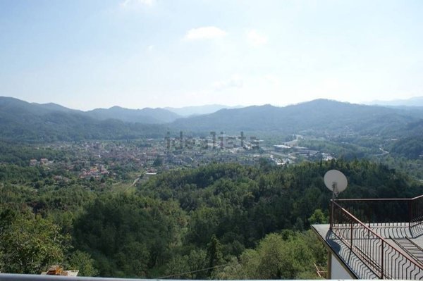 appartamento in vendita a Brugnato in zona Bozzolo