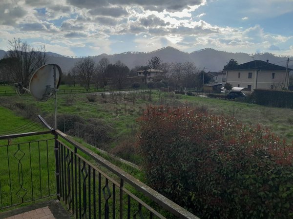 appartamento in vendita a Brugnato