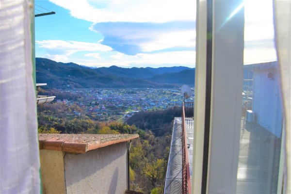 appartamento in vendita a Brugnato in zona Bozzolo