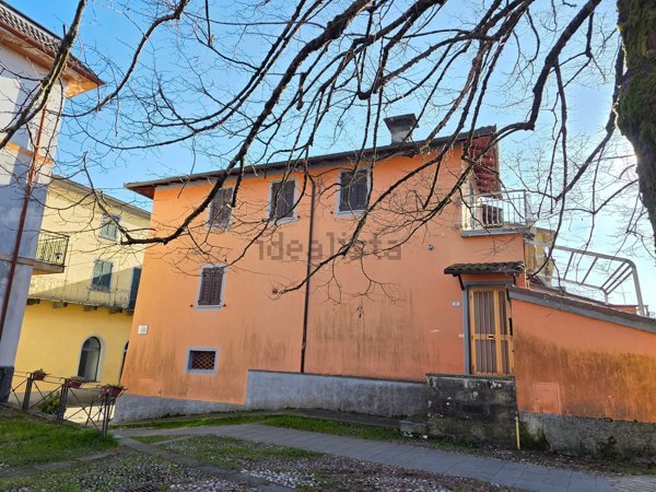 appartamento in vendita a Brugnato