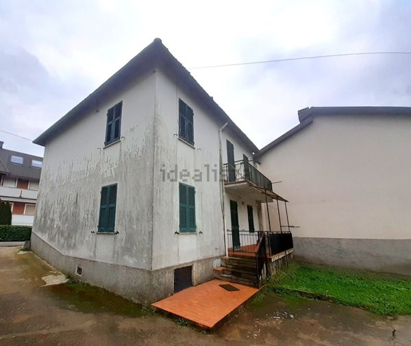 appartamento in vendita a Brugnato