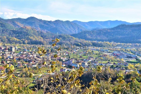 appartamento in vendita a Brugnato in zona Bozzolo
