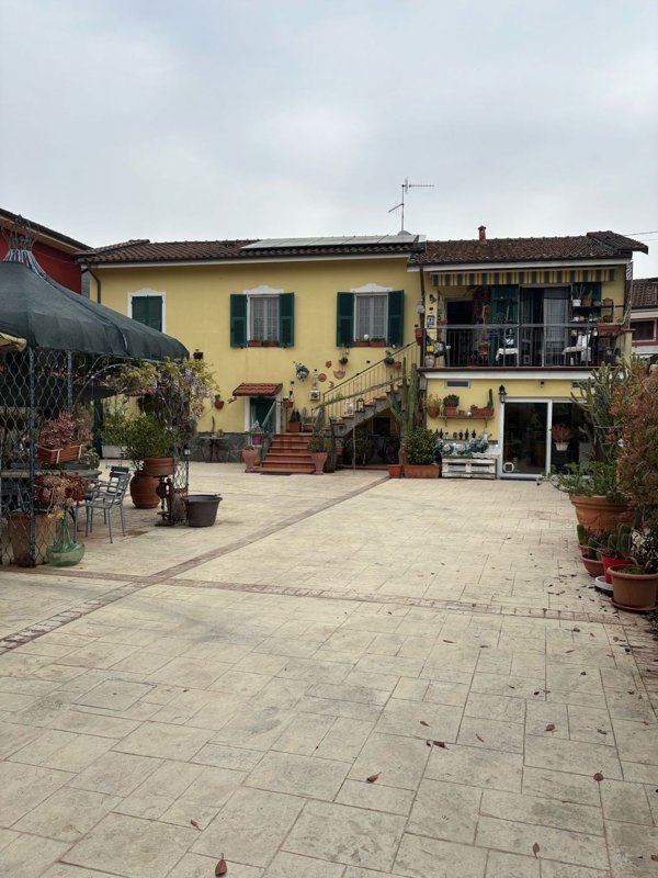 appartamento in vendita a Brugnato