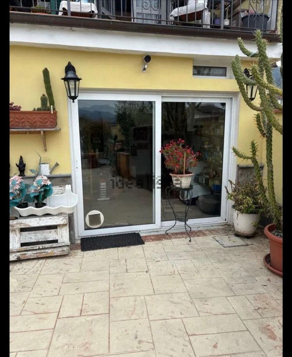 casa indipendente in vendita a Brugnato