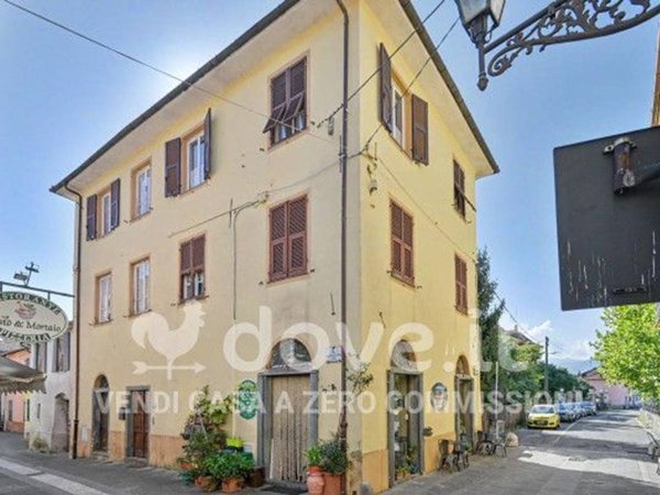 casa indipendente in vendita a Brugnato