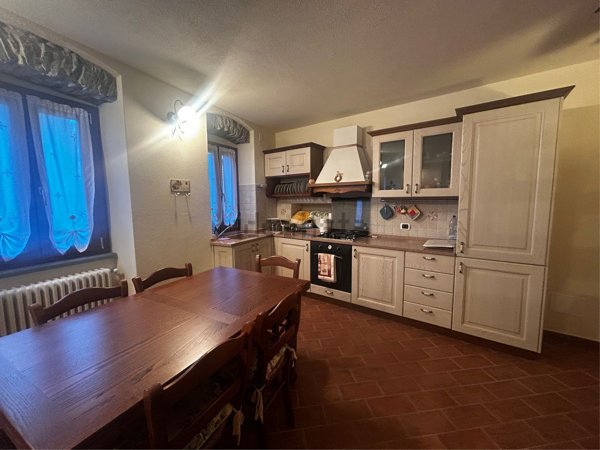 quadrivano in vendita a Calice al Cornoviglio