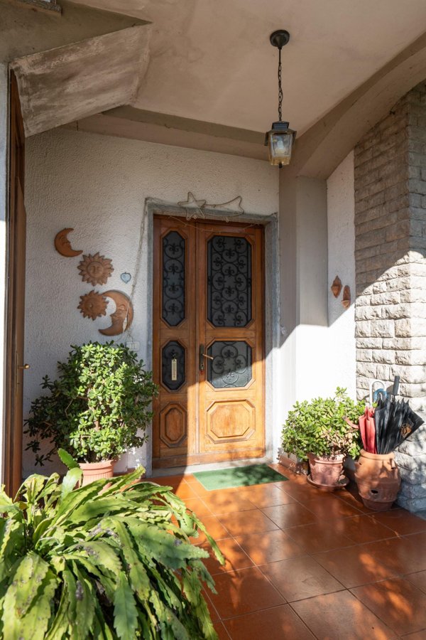 casa indipendente in vendita a Calice al Cornoviglio in zona Madrignano