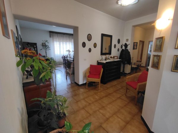 casa indipendente in vendita a Calice al Cornoviglio in zona Madrignano