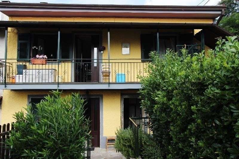 casa semindipendente in vendita a Calice al Cornoviglio in zona Madrignano