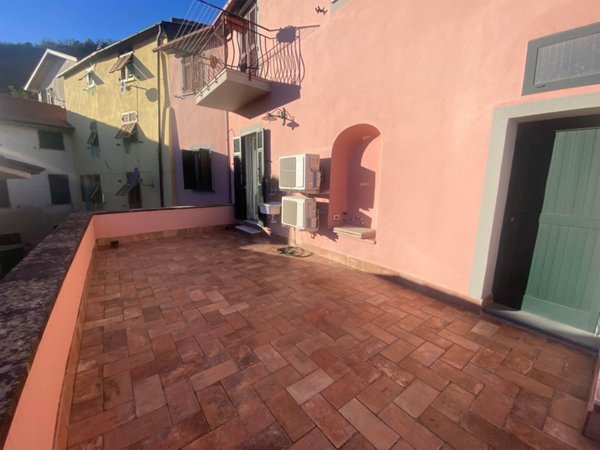 appartamento in vendita a Calice al Cornoviglio