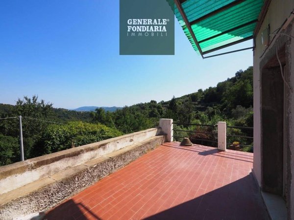 appartamento in vendita a Calice al Cornoviglio