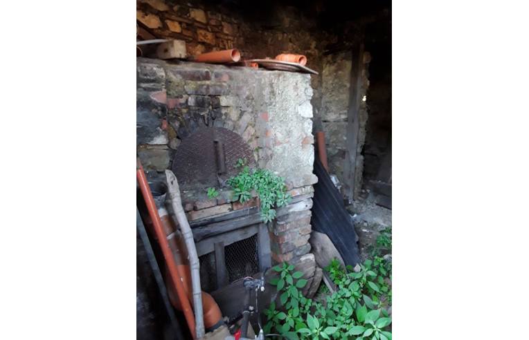 casa indipendente in vendita a Calice al Cornoviglio in zona Villagrossa