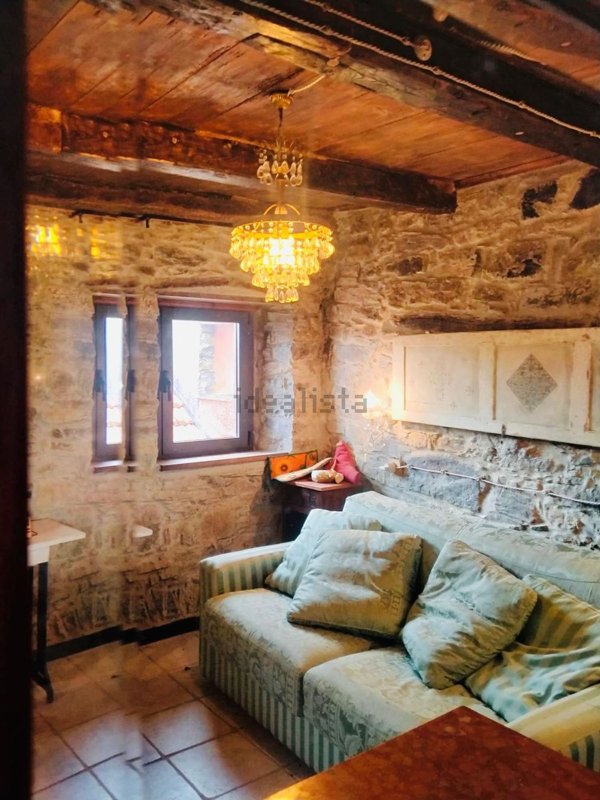 appartamento in vendita a Calice al Cornoviglio in zona Debeduse