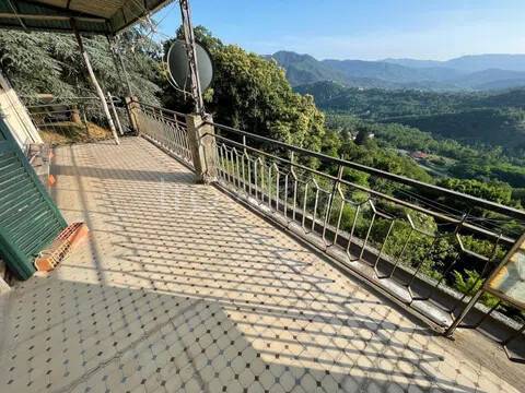 casa indipendente in vendita a Calice al Cornoviglio in zona Usurana