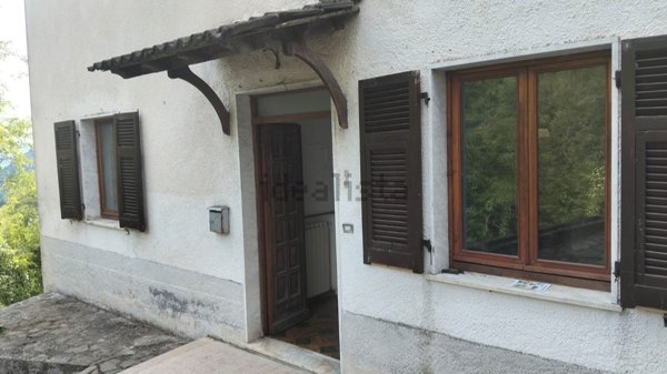 appartamento in vendita a Calice al Cornoviglio