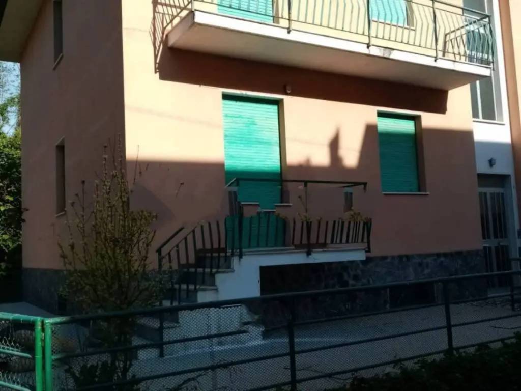 appartamento in vendita a Carro