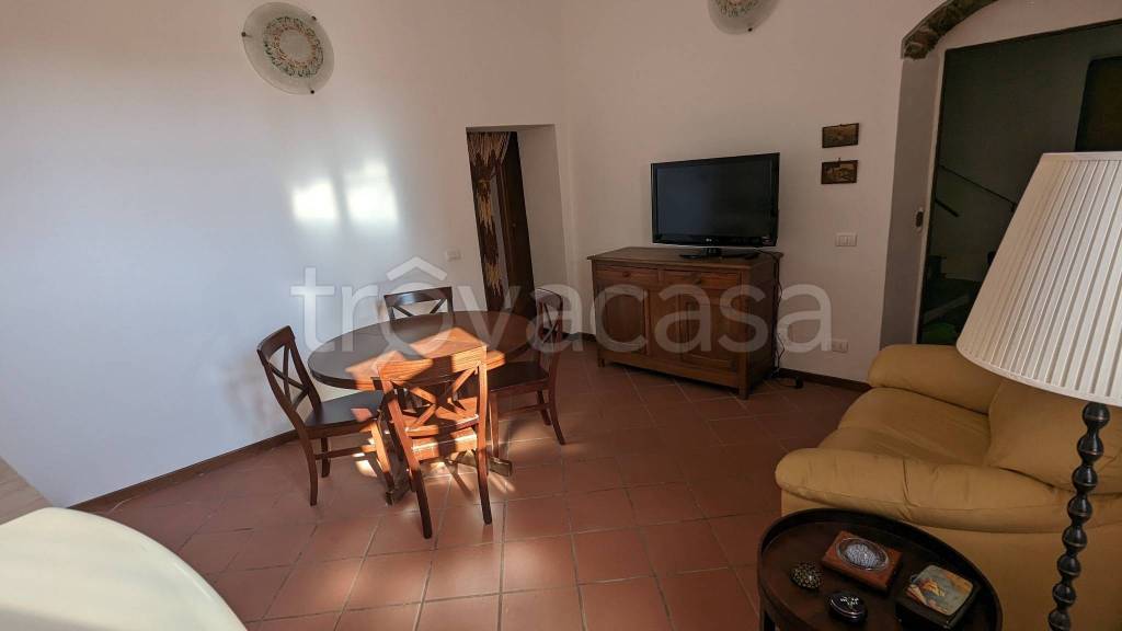 appartamento in vendita a Carro