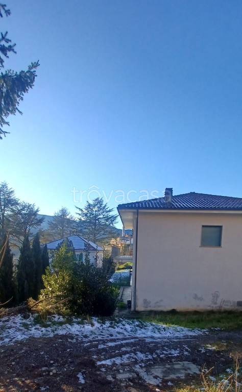 casa indipendente in vendita a Carro