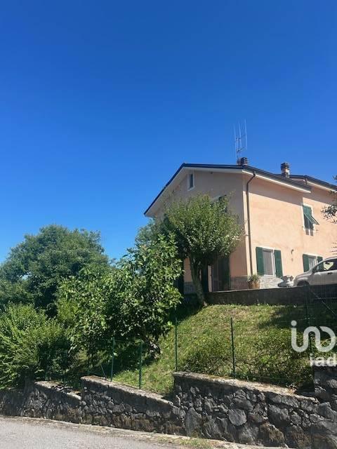 casa indipendente in vendita a Carro