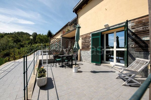 appartamento in vendita a Carro