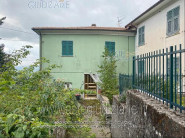 appartamento in vendita a Carro