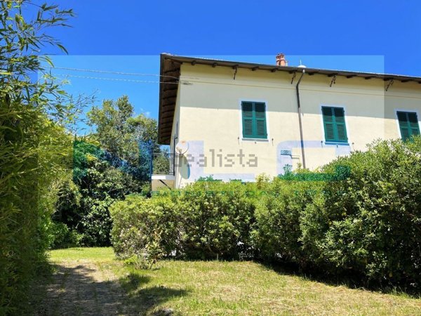 appartamento in vendita a Carro