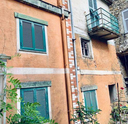 casa indipendente in vendita a Carro