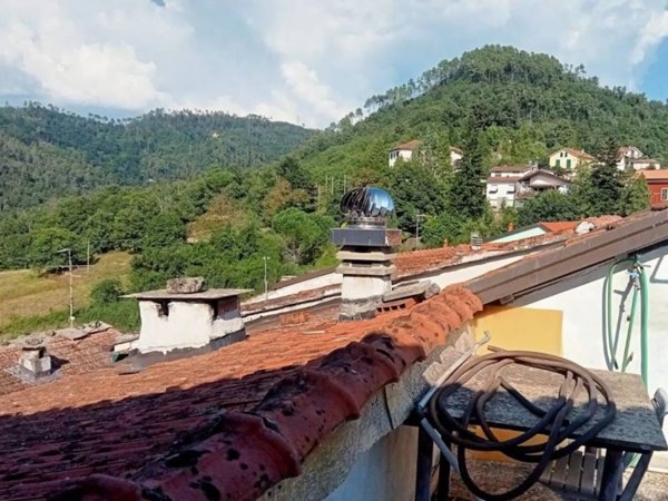 appartamento in vendita a Carro