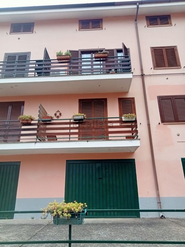 appartamento in vendita a Carro