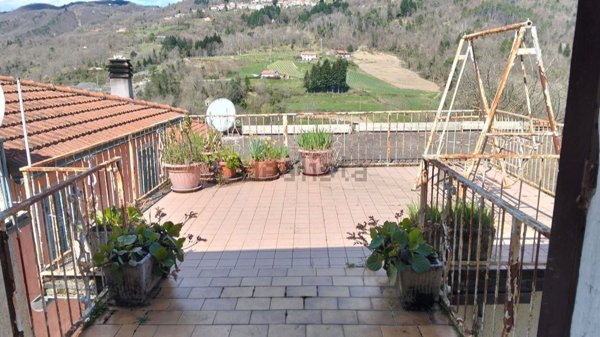 appartamento in vendita a Carro