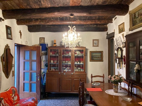 casa indipendente in vendita a Carro