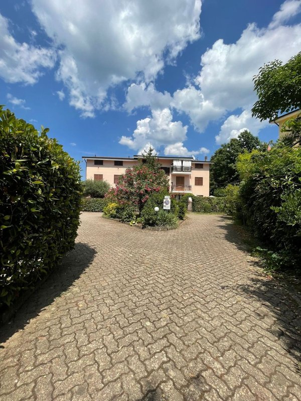 appartamento in vendita a Carro