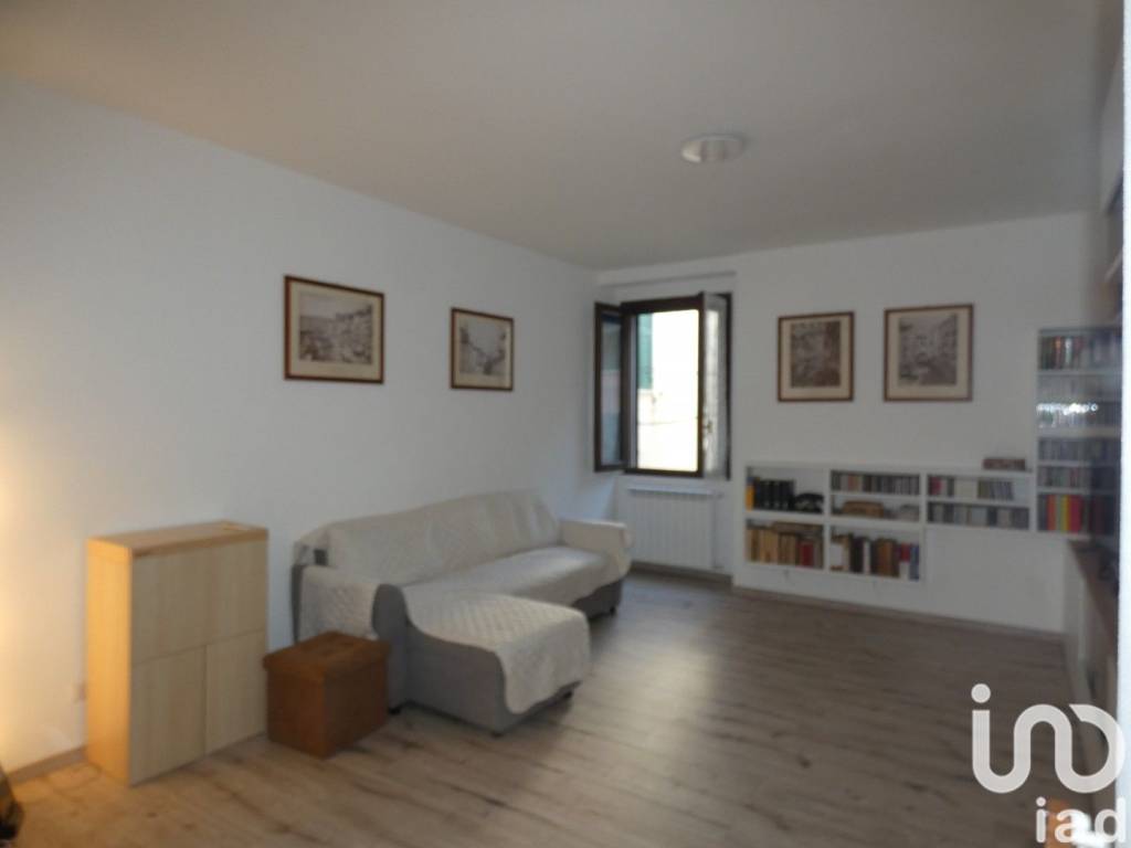 appartamento in vendita a Carro