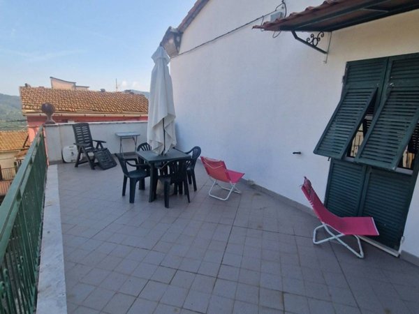 appartamento in vendita a Carro