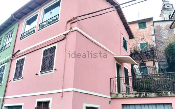 appartamento in vendita a Carro