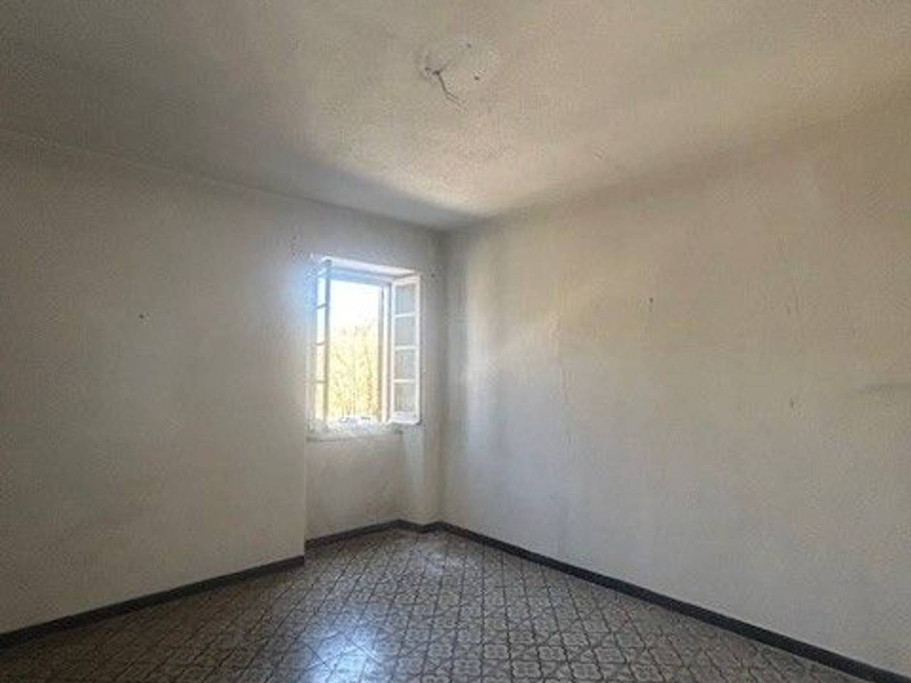 appartamento in vendita a Carro