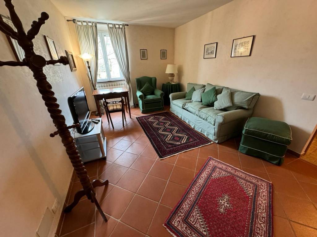 appartamento in vendita a Carro