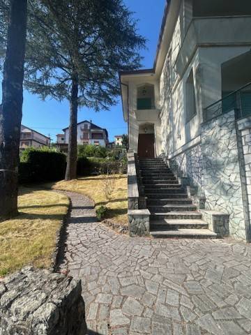 casa indipendente in vendita a Carro