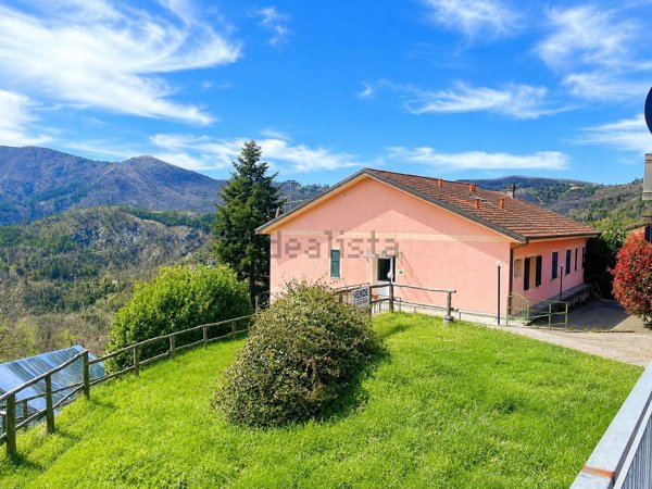 casa indipendente in vendita a Carro