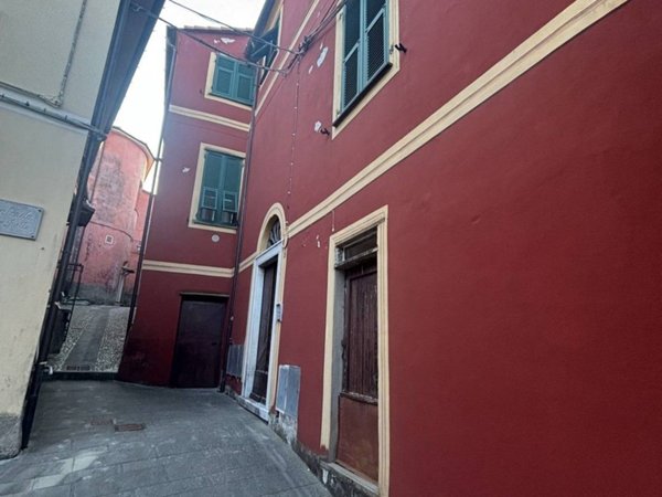 appartamento in vendita a Carro