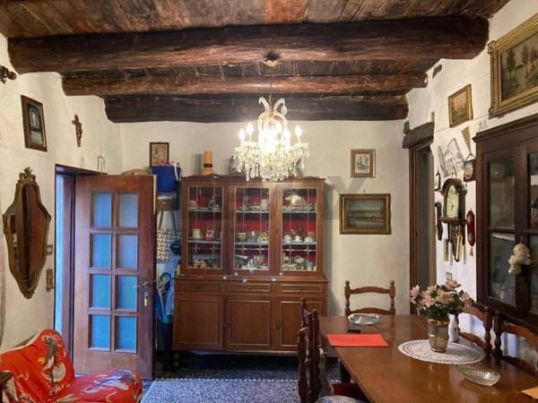 casa indipendente in vendita a Carro