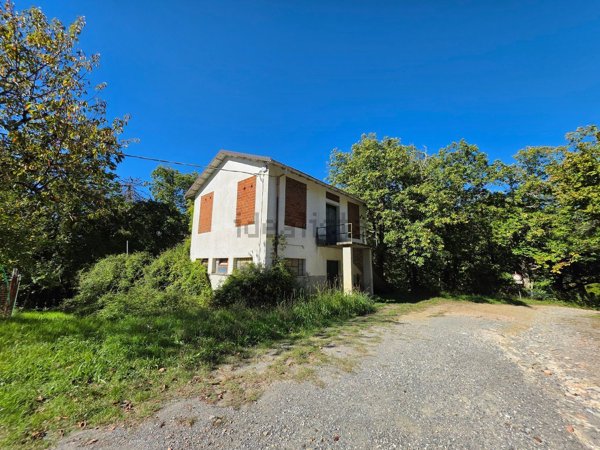 casa indipendente in vendita a Carro
