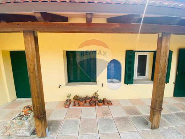 casa indipendente in vendita a Carrodano