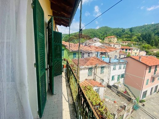 casa semindipendente in vendita a Carrodano