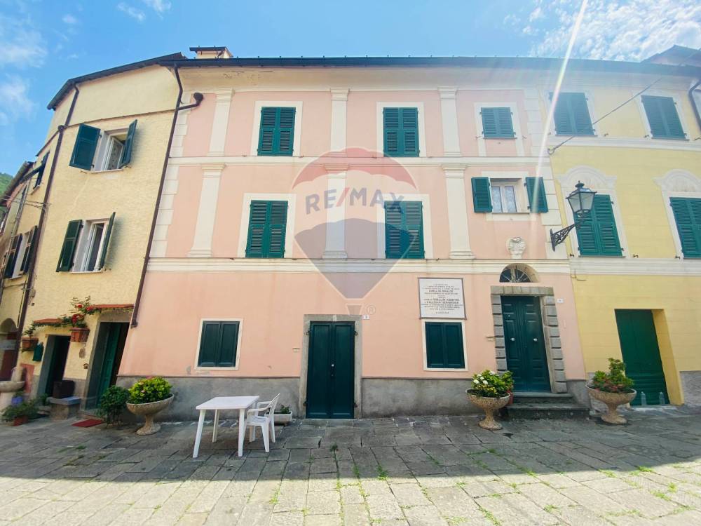 casa semindipendente in vendita a Carrodano