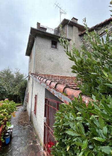 casa indipendente in vendita a Carrodano