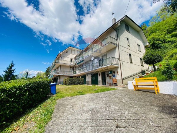 appartamento in vendita a Carrodano in zona Mattarana